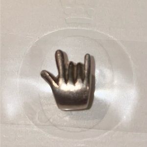 Pandora ASL “I LOVE YOU” CHARM